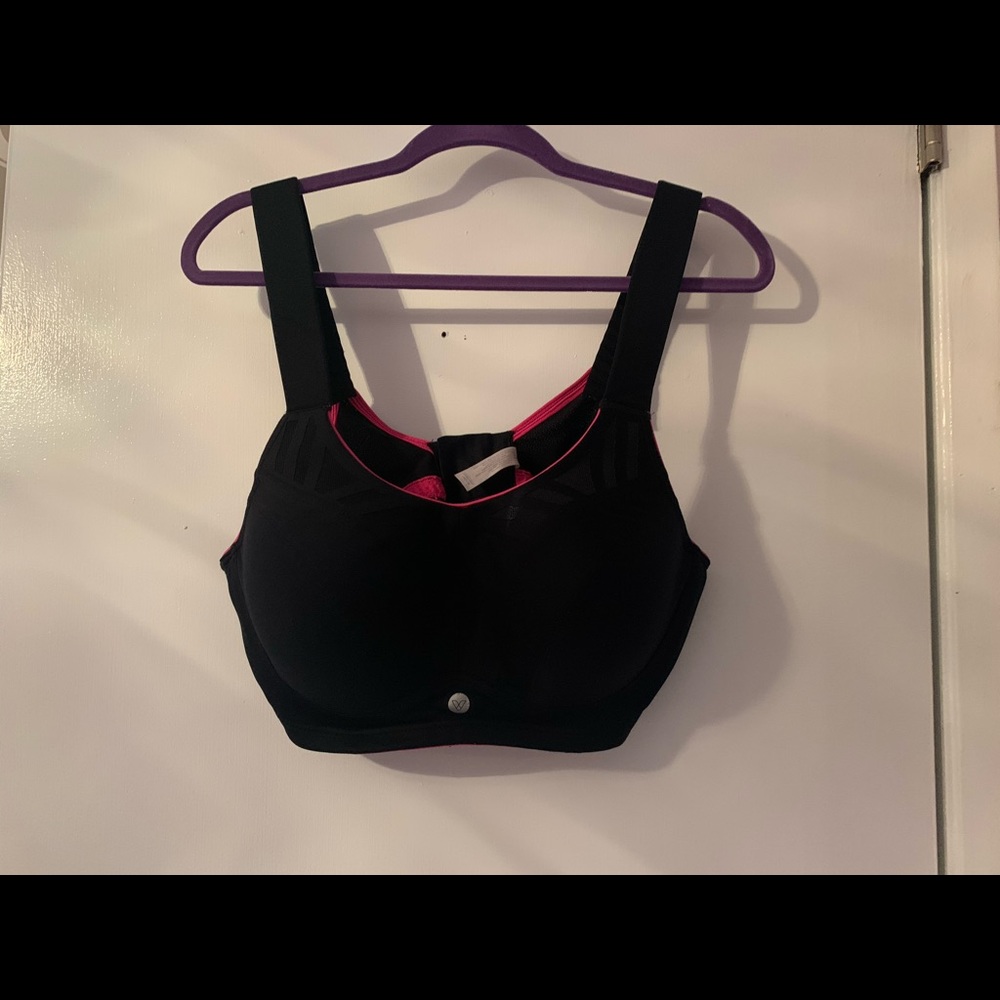 Plus size sports bra